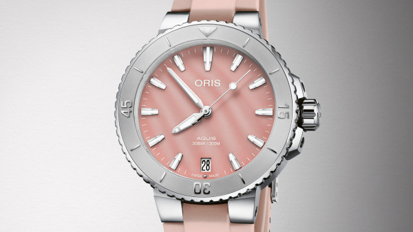 ORIS AQUIS DATE 36.5MM 733 7770 4158-07 4 18 66FC
