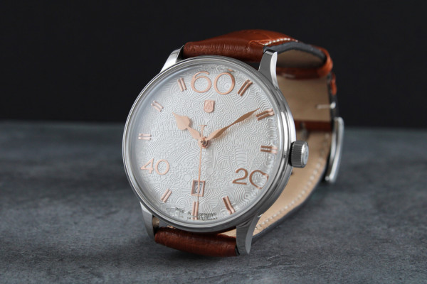 Луксозен часовник Alexander Shorokhoff AS.EM01-1 със сребрист релефен циферблат – classicwatches.bg