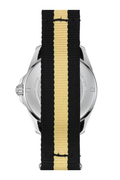 автоматичен часовник Certina с Powermatic 80 и черен циферблат