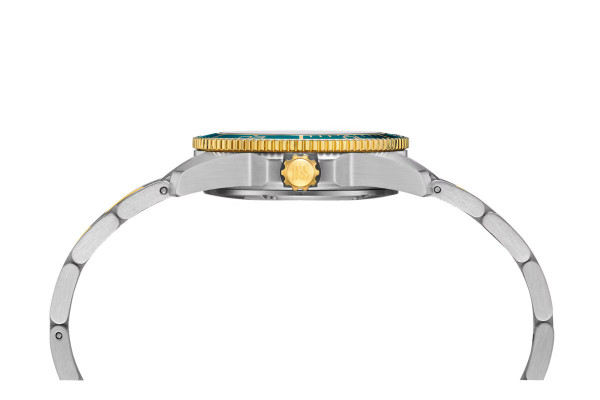 certina ds action зелен циферблат стоманена верижка classicwatches.bg