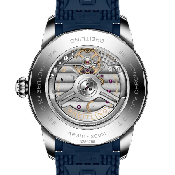 Оригинален часовник Breitling Superocean B31 42 мм  прозрачен гръб classicwatches.bg