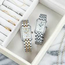 часовник дамски кварцов seiko swr093p1 с правоъгълен корпус ClassicWatches.bg
