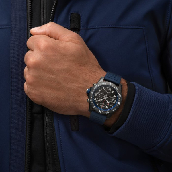 BREITLING ENDURANCE PRO 44 X82310D51B1S1
