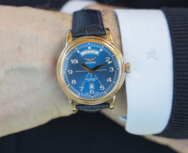 Aviator Douglas Day-Date V.3.44.2.402.4