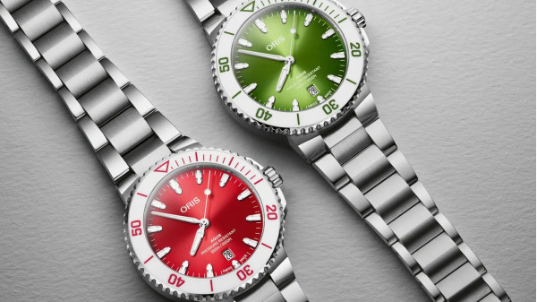 ORIS AQUIS DATE TASTE OF SUMMER 41.5MM 733 7787 4137-07 8 22 04PEB