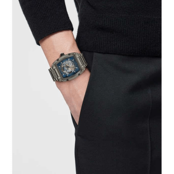 VERSACE DOMINUS 42X49.5MM VE9J00224