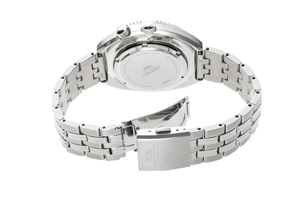 ORIENT SPORTS AUTOMATIC 43.5MM MENS WATCH RA-AA0E05B