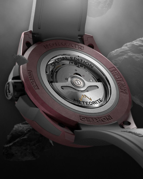часовник norqain wild one meteorite автоматичен механизъм nn20 1 kenissi classicwatches.bg