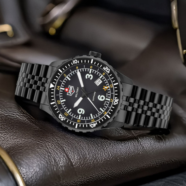 Мъжки часовник JDM Military Sapphire Wingman GMT JDM-WG028-01