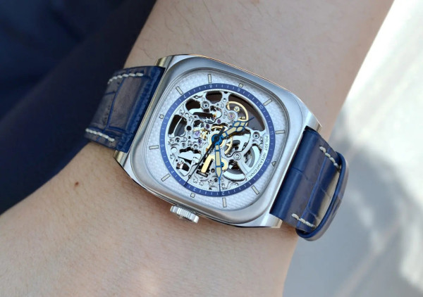 POLJOT INTERNATIONAL BOLSHOI MASEPA AUTOMATIC MEN'S WATCH 2820.1000121