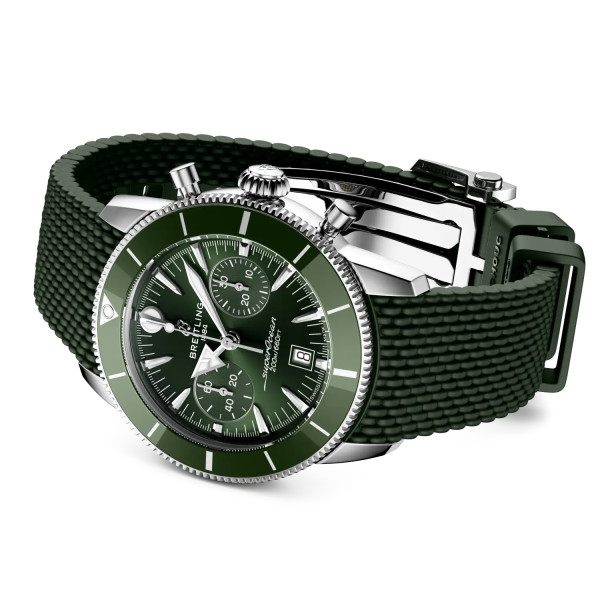 Швейцарски хронограф AB0156361L1S1 с механизъм B01 и 70 часа резерв  classicwatches.bg