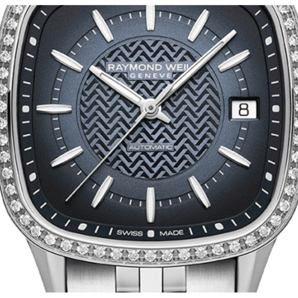 Raymond Weil Freelancer 2490-STS-50051 със син циферблат и диаманти
