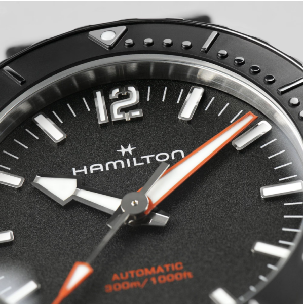 ЧАСОВНИКЪТ HAMILTON KHAKI NAVY FROGMAN 41MM H77.455.330