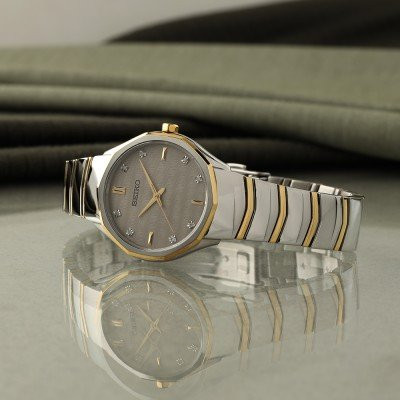 seiko sur616p1 титанов корпус и верижка дамски модел
