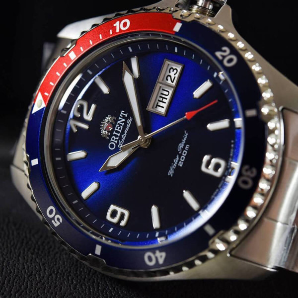 Orient FAA02009D водоустойчив часовник 20 ATM плуване гмуркане classicwatches.bg