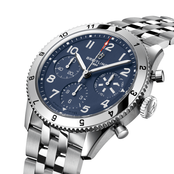 BREITLING CLASSIC AVI CHRONOGRAPH 42 TRIBUTE TO VOUGHT F4U CORSAIR MEN'S WATCH  A233801A1C1A1