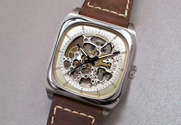мъжки часовник автоматичен poljot-international-bolshoi-masepa-2820.1000112-dial-closeup-classicwatches