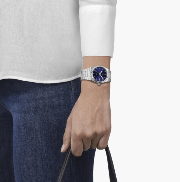 TISSOT PRX 35MM LADIE`S WATCH T137.210.11.041.00