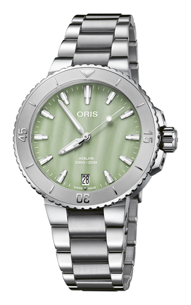 ORIS AQUIS DATE 36.5MM 733 7770 4157-07 8 18 05P