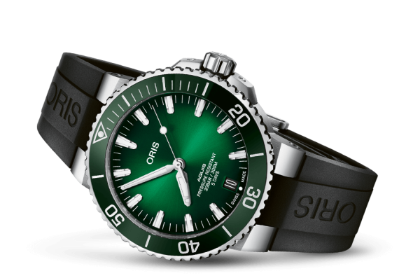 ORIS AQUIS DAТЕ CALIBRE 400 43,5MM 400 7763 4157-07 4 24 74EB