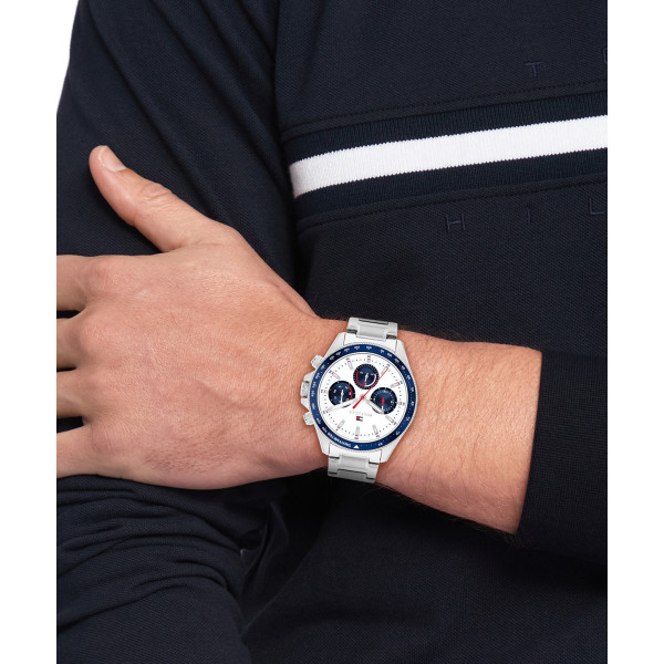 tommy hilfiger 1792238 часовник със стоманена верижка светъл циферблат classicwatches.bg