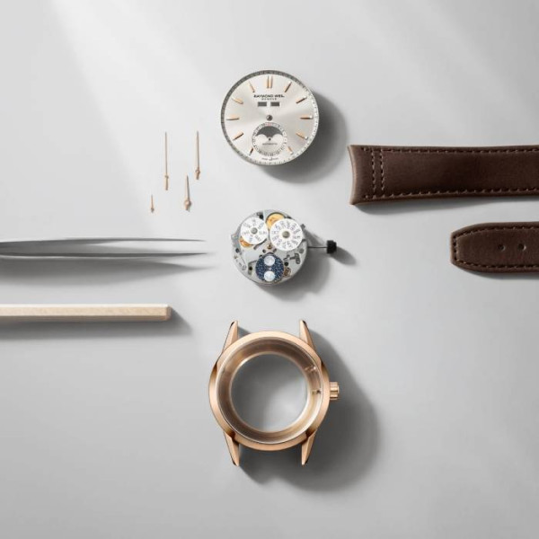 Raymond Weil Freelancer 2766-PC5-64001 с бежов циферблат и лунна фаза