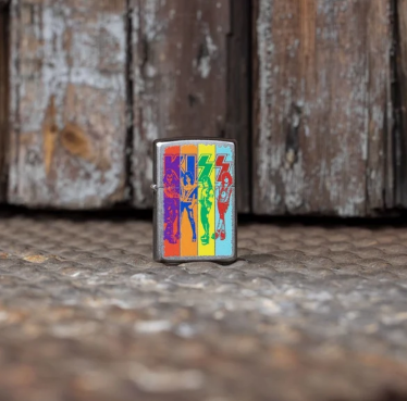 Zippo Kiss® запалка, Fly Flag Design