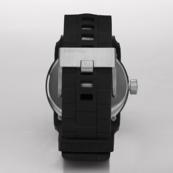 Мъжки часовник Diesel DZ1437 с черен дизайн – ClassicWatches.bg