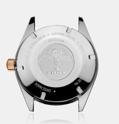 Автоматичен часовник Edox с корпус 38 мм и сапфирено стъкло