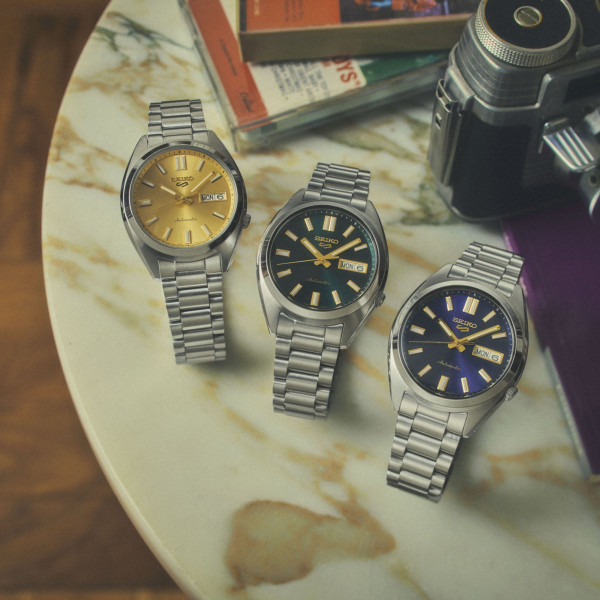 seiko spb337j1 тъмносин циферблат с текстура ClassicWatches.bg
