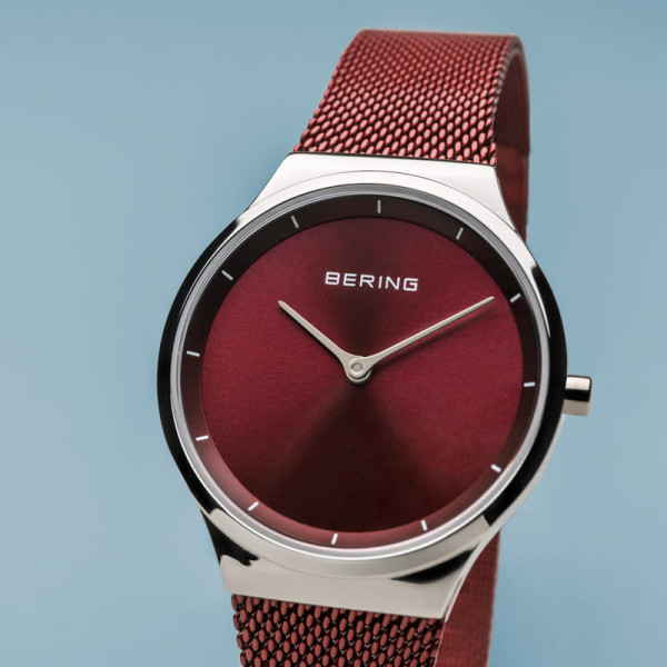 Дамски часовник Bering Classic 12131-303