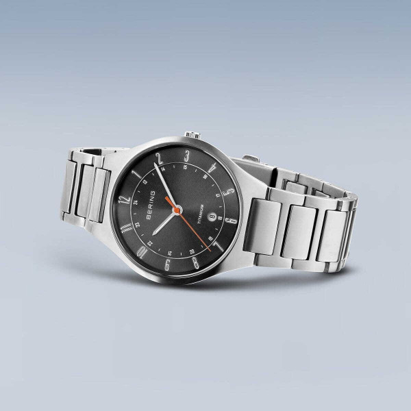 Часовник Bering 11739-772