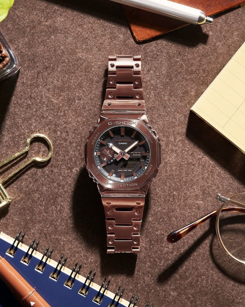 CASIO G-SHOCK GM-B2100GD-5AER