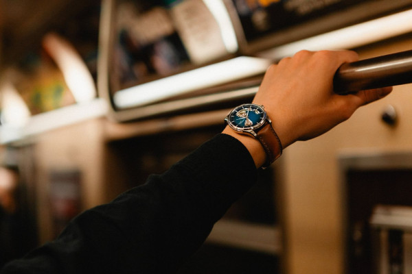 HAMILTON JAZZMASTER OPEN HEART 40MM MEN'S WATCH H32675540