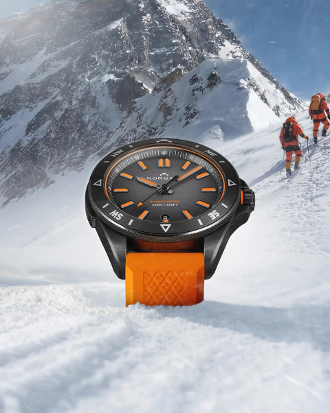 часовник norqain neverest limited edition 40 мм dlc корпус classicwatches.bg