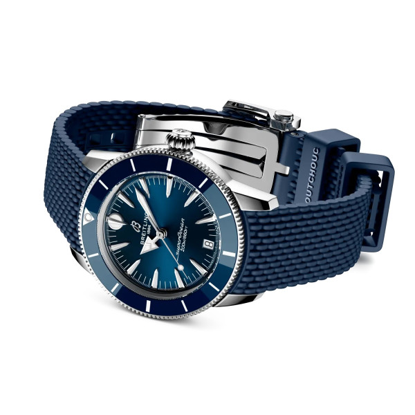 дамски часовник breitling-superocean-heritage-a10390161c1s1-blue-dial-classicwatches