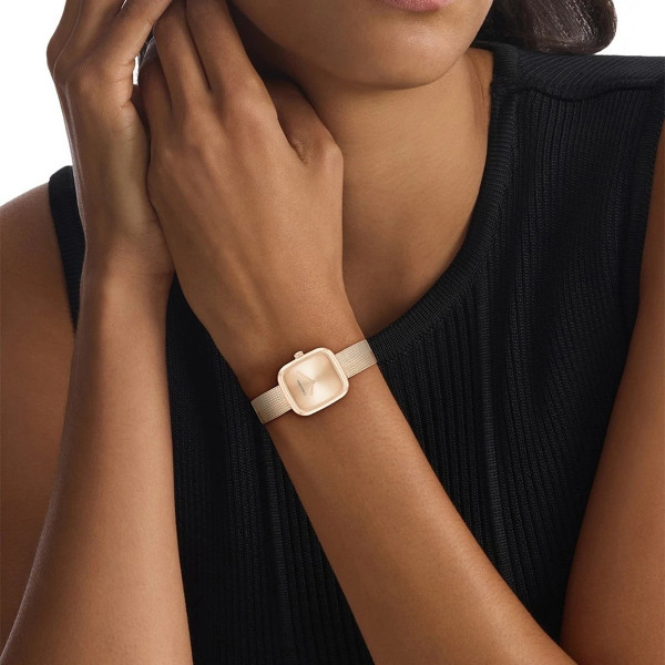 Calvin Klein 25100101 дамски часовник квадратен корпус розово злато ClassicWatches.bg