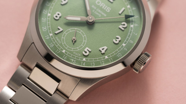 Лимитиран стил и техническа прецизност – Oris Pointer Date