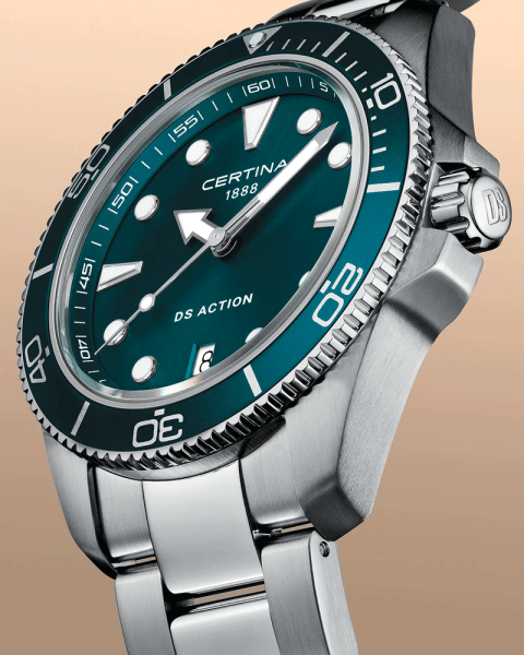 Certina DS Action 40mm мъжки часовник страничен изглед, 316L стомана, сапфир кристал – classicwatches.bg