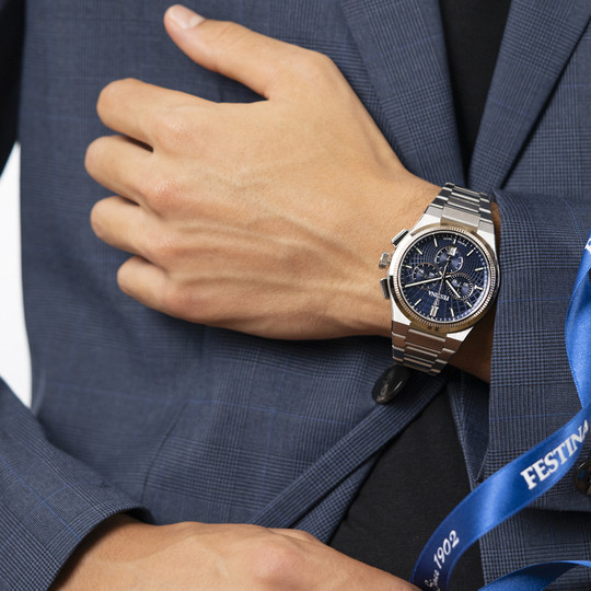 FESTINA SWISS MADE 42.5MM F20059/2