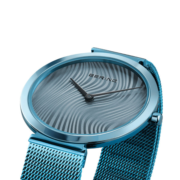 BERING CHARITY 32MM 18132-CHARITY2
