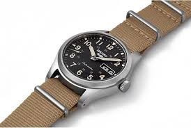 seiko srpg35k1 seiko 5 sports field черен циферблат
