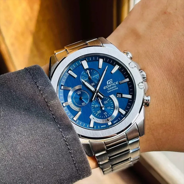 CASIO EDIFICE EFR-S567D-2AVUEF