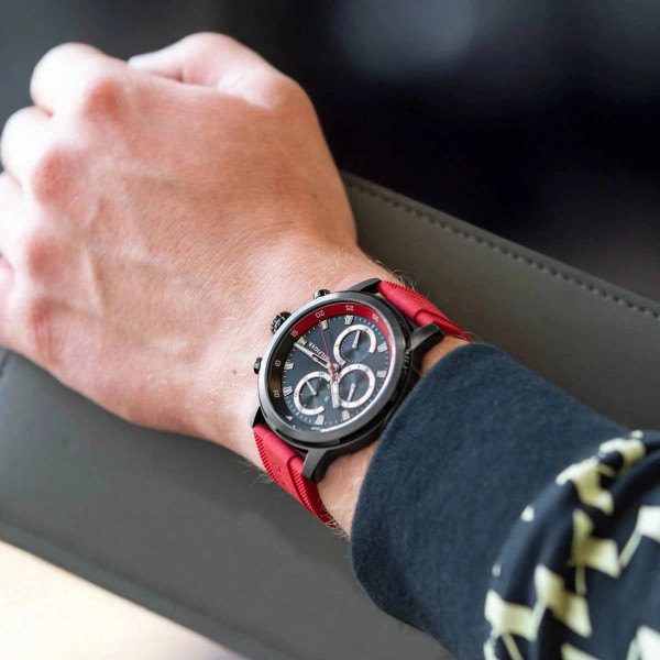 Tommy Hilfiger 1792178 мъжки часовник черен циферблат червена каишка ClassicWatches.bg

