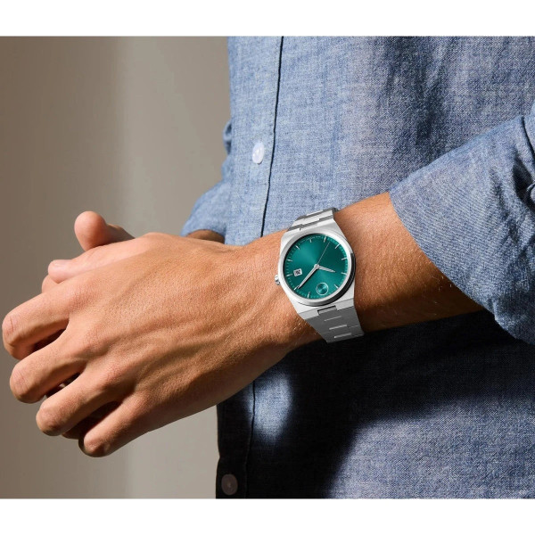 мъжки часовник кварцов movado-3601222-on-wrist-classicwatches
