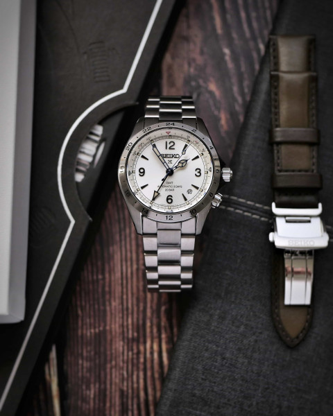 SEIKO PROSPEX ALPINIST LIMITED EDITION AUTOMATIC 39.5MM MEN'S WATCH SPB409J1
