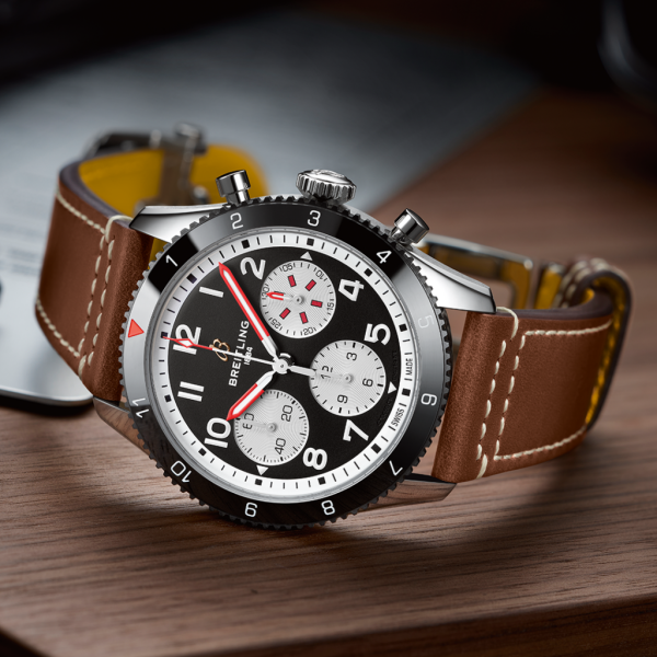 BREITLING CLASSIC AVI CHRONOGRAPH 42 MOSQUITO Y233801A1B1X1