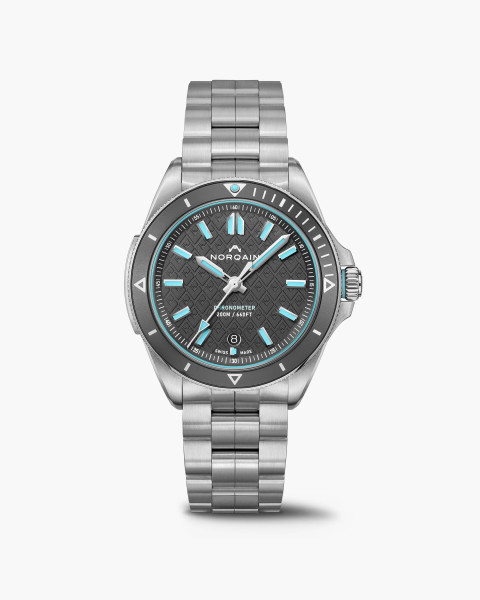 часовник norqain adventure 40 мм стоманена верижка classicwatches.bg