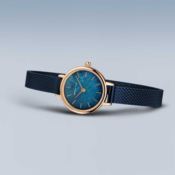 Дамски часовник Bering Classic Polished Rose Gold 11022-367