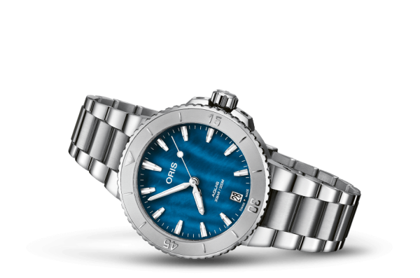 ORIS AQUIS DATE 36.5MM LADIES WATCH 733 7770 4155-07 8 18 05P